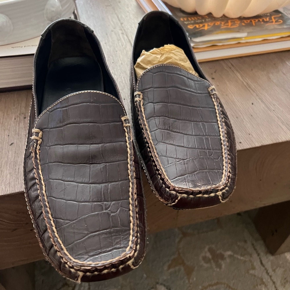 Cole Haan Men's Brown Croc Pattern drivers